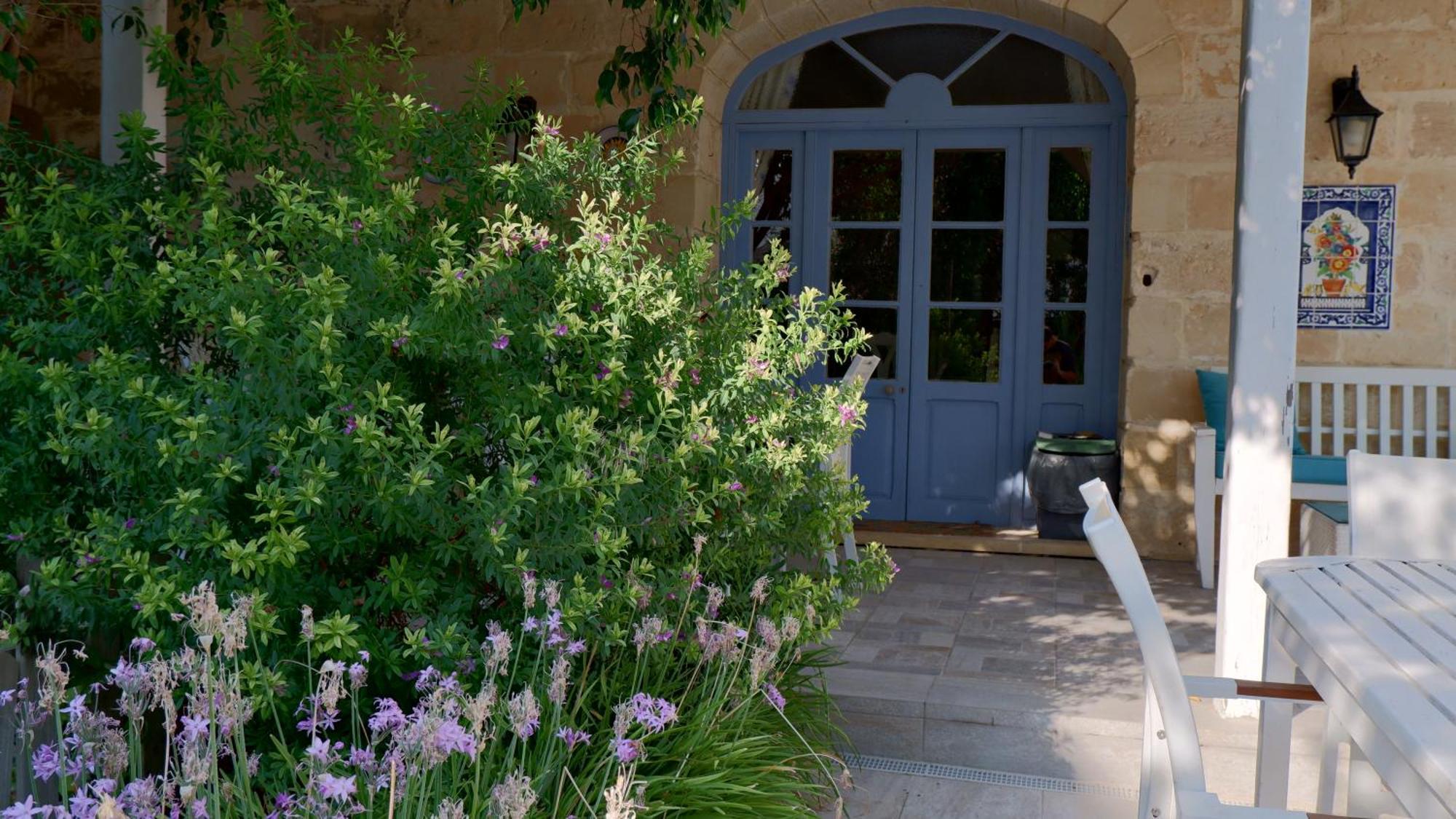 Village Knights Accommodation Zebbug  Exterior photo